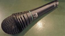 AKG D3800 vocal mic