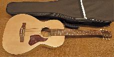 Art Lutherie Roadhouse Faded Cream A/E incl gigbag