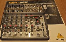 Behringer Xenyx 1202FX