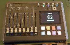 Tascam Mixcast 4